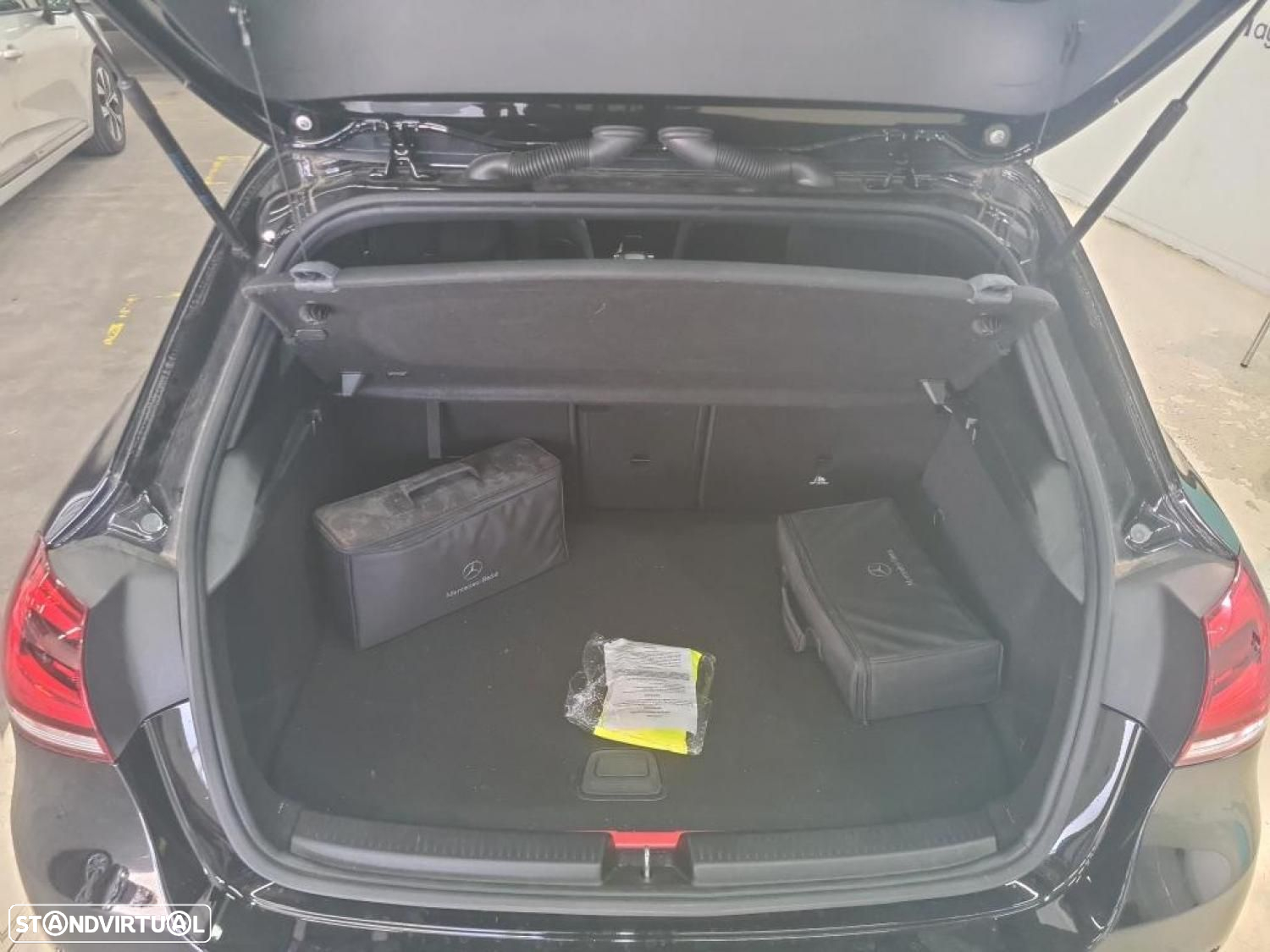 Mercedes-Benz A 250 e Style Plus - 48