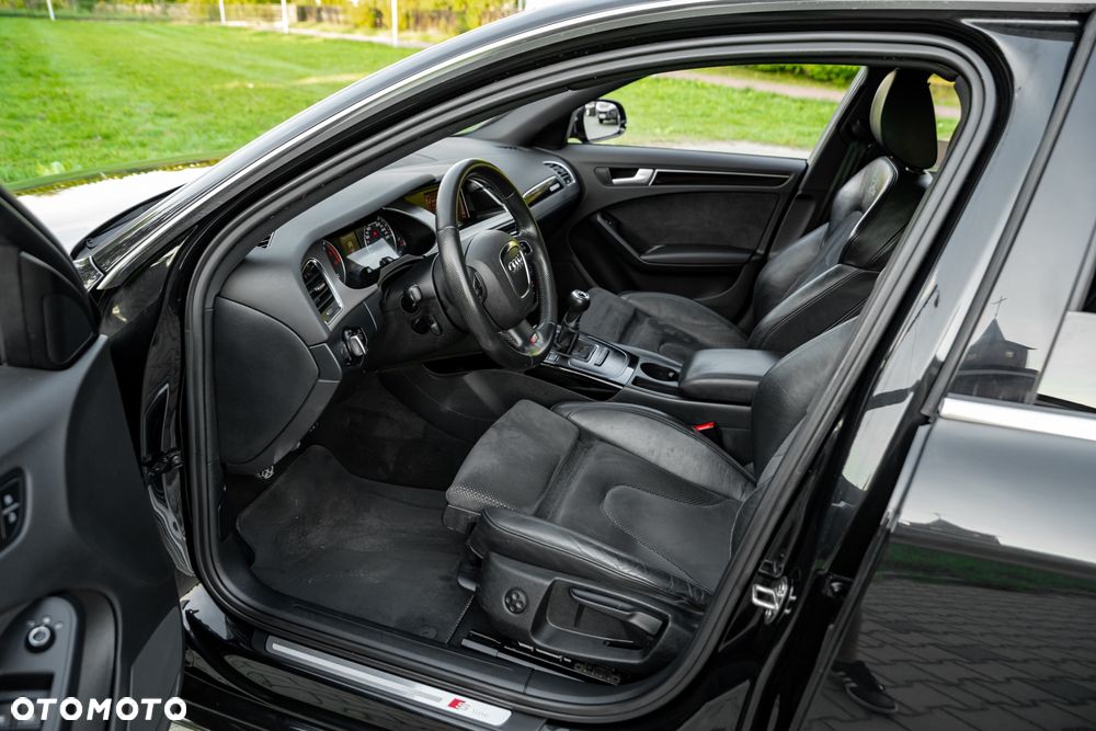 Audi A4 Avant 2.0 TFSI quattro S line Sportpaket - 18
