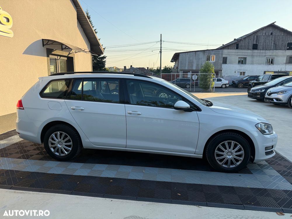 Volkswagen Golf 1.6 TDI BMT Comfortline - 15