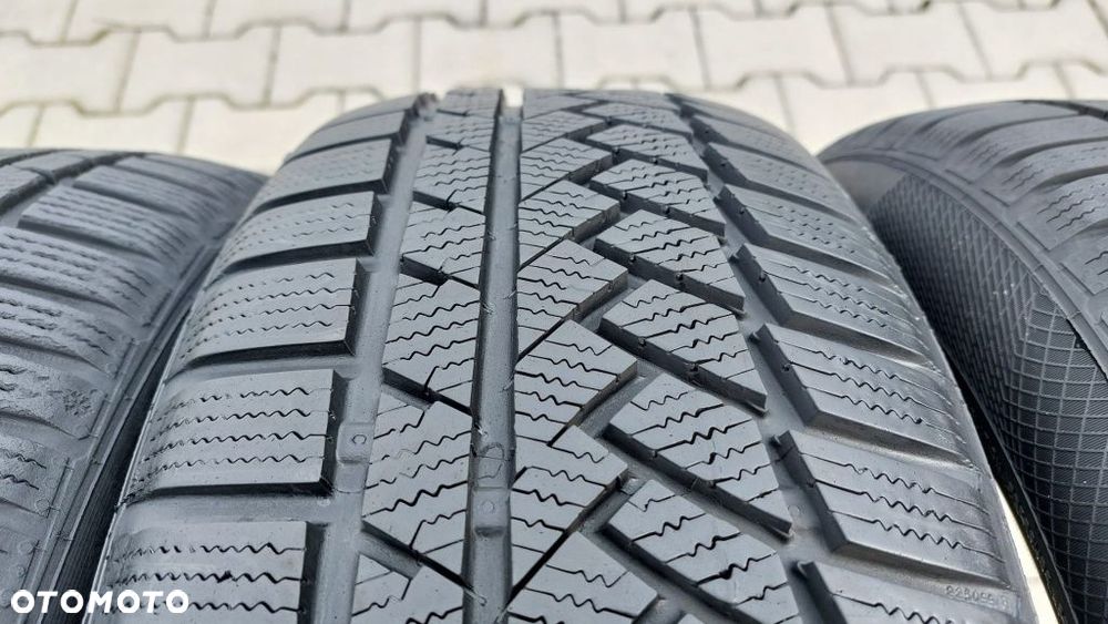 Opony Continental 215 55 R17 - 4