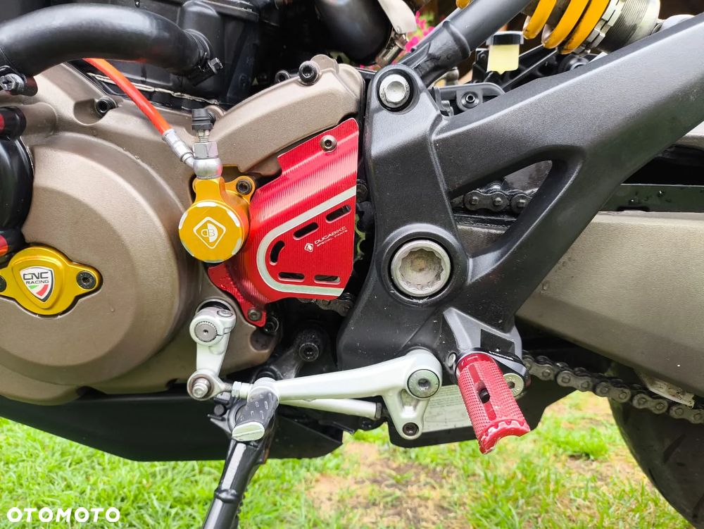 Ducati Monster - 14