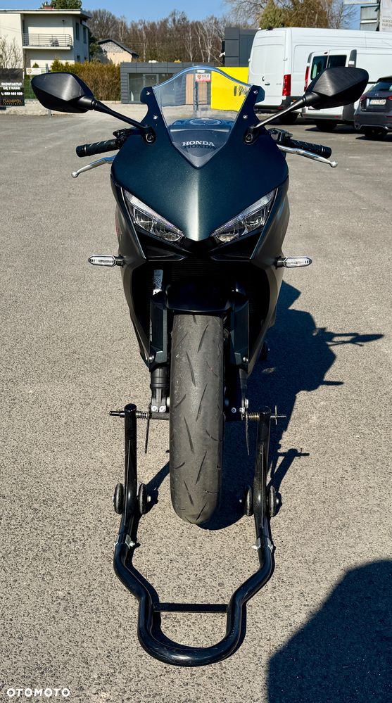 Honda CBR - 2