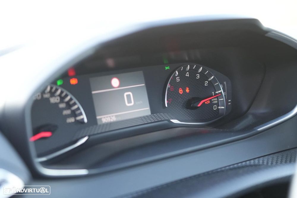 Peugeot 2008 1.5 BlueHDi Active Pack - 25