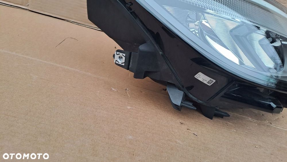 VW ID3 PRAWA LAMPA FULL LED 10B941006A UŻYWANA - 10
