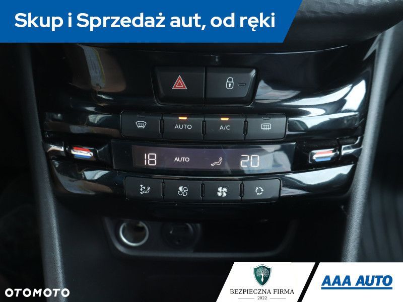 Peugeot 2008 - 15