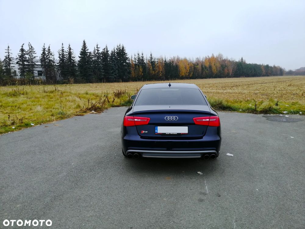 Audi S6 Limousine - 6