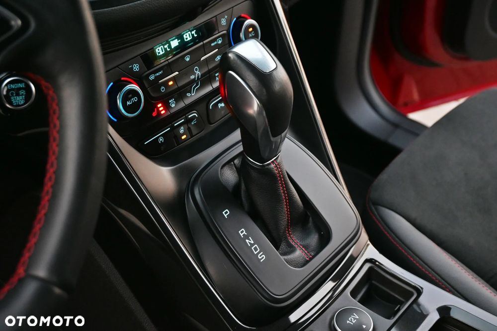 Ford Kuga 2.0 TDCi 4x4 ST-Line - 32