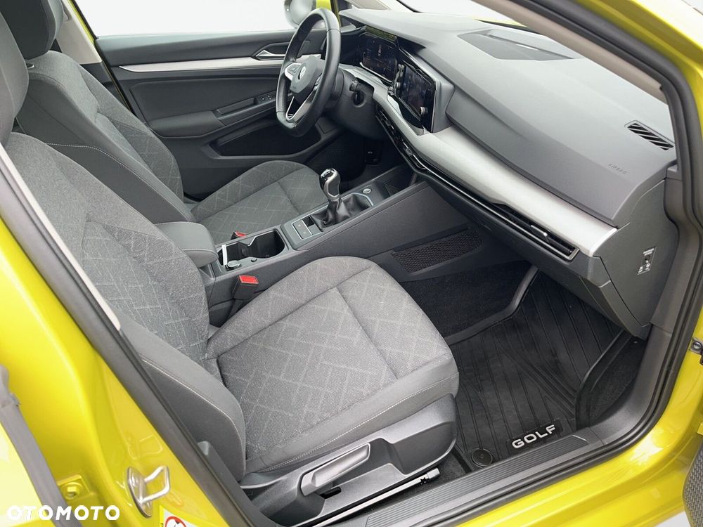 Volkswagen Golf Variant - 14