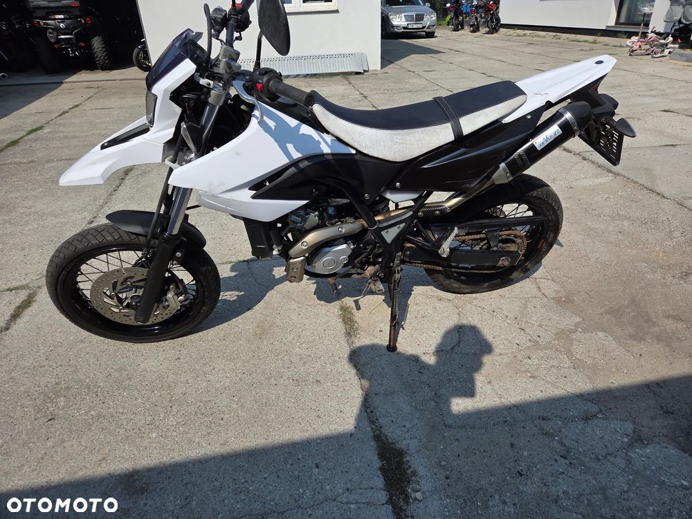 Yamaha WR - 5