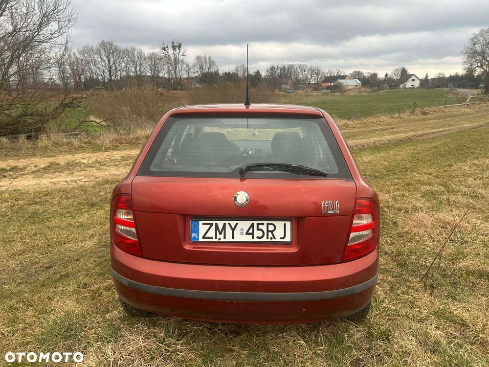 Skoda Fabia 1.4 16V Exact - 3