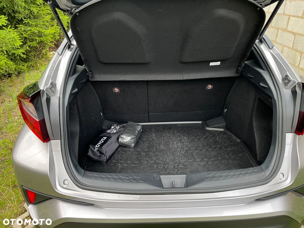 Toyota C-HR Business-Edition - 10