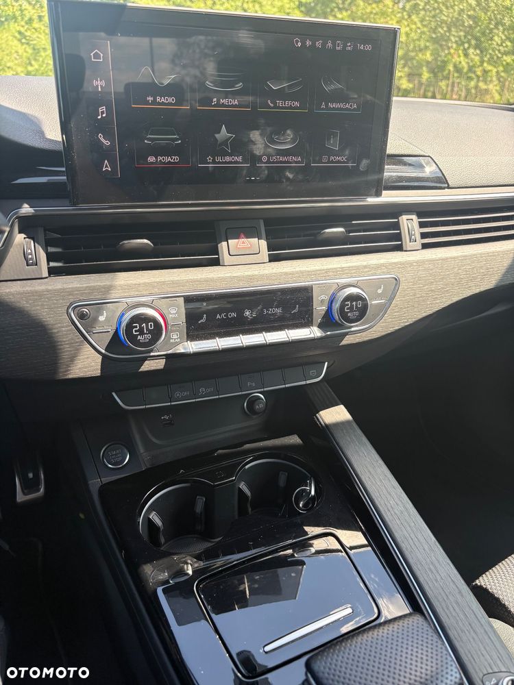 Audi A4 Limousine 35 TFSI mHEV S Line S tronic - 10