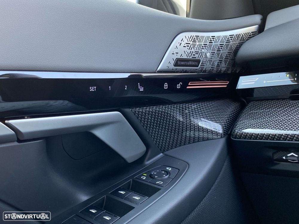 BMW 520 d Pack Desportivo M Pro - 17