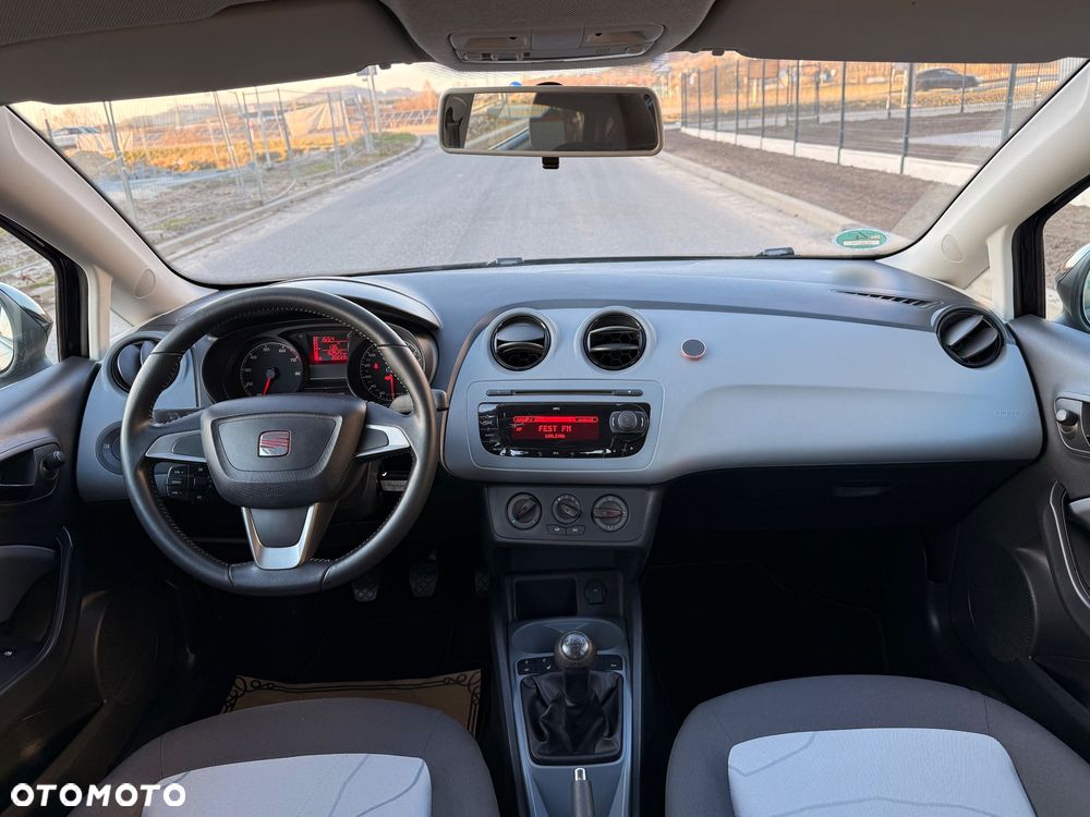 Seat Ibiza 1.4 16V Reference - 22