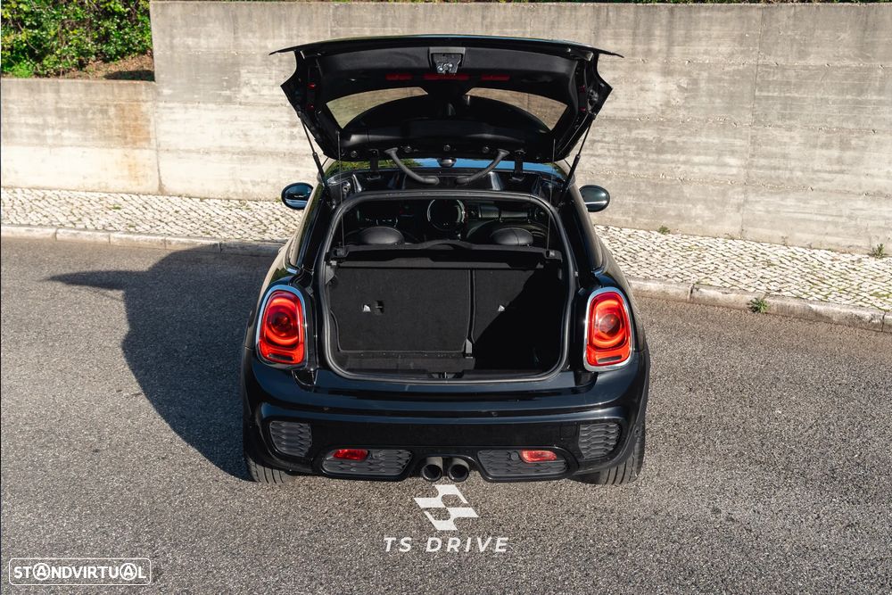 MINI 3 Portas John Cooper Works Sport Aut. - 22
