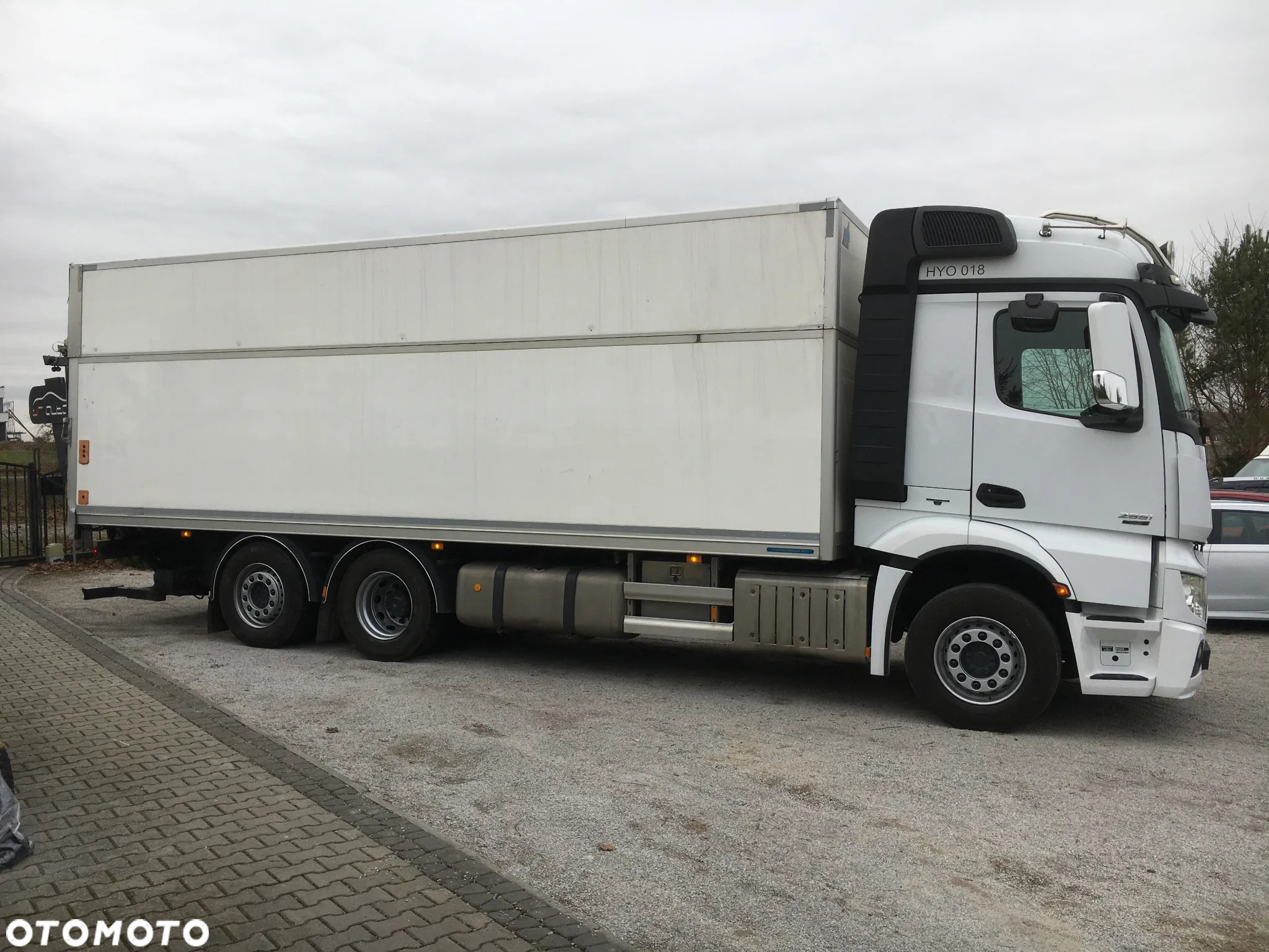 Mercedes-Benz ACTROS - 5