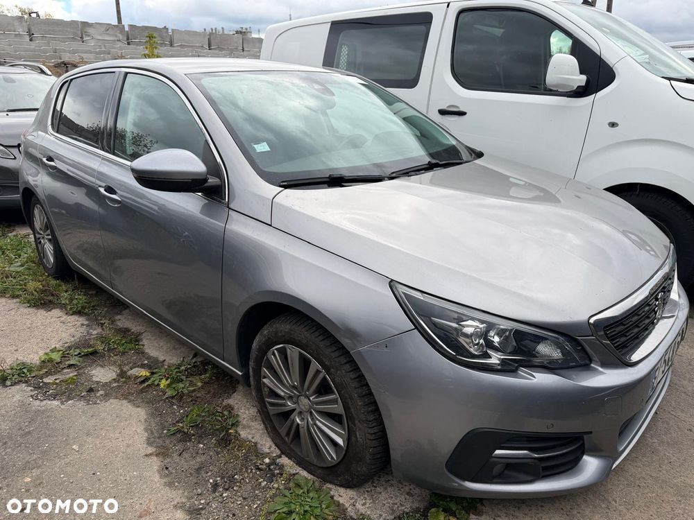 Peugeot 308 - 13