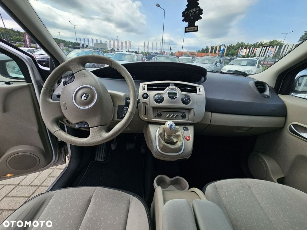 Renault Scenic 1.5 dCi Expression - 19