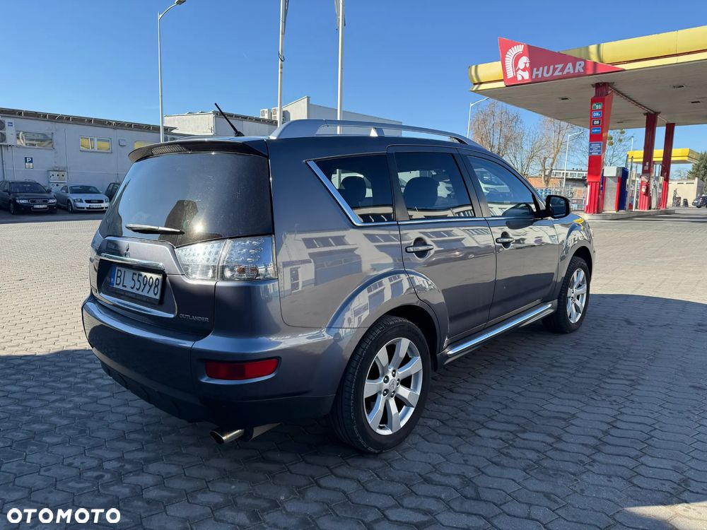 Mitsubishi Outlander 2.0 Intense 2WD - 7