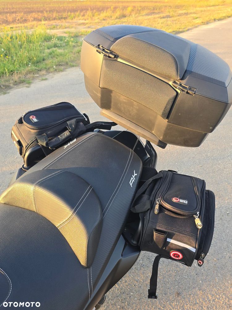 Kymco AK 550 - 12