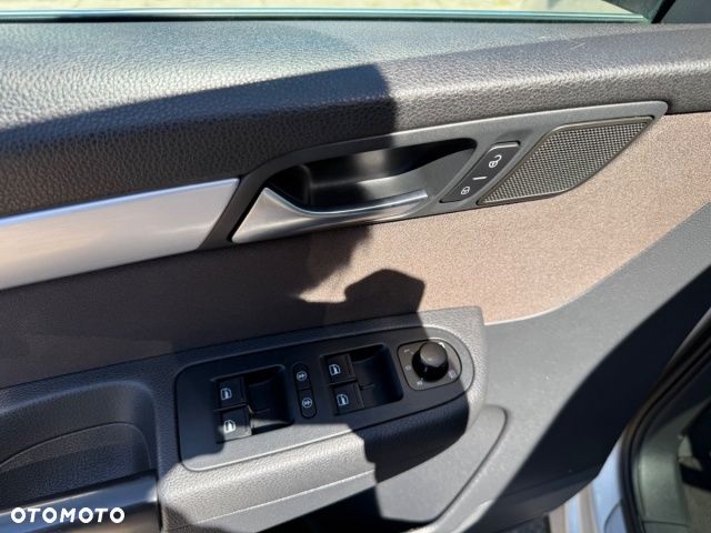 Volkswagen Sharan - 13