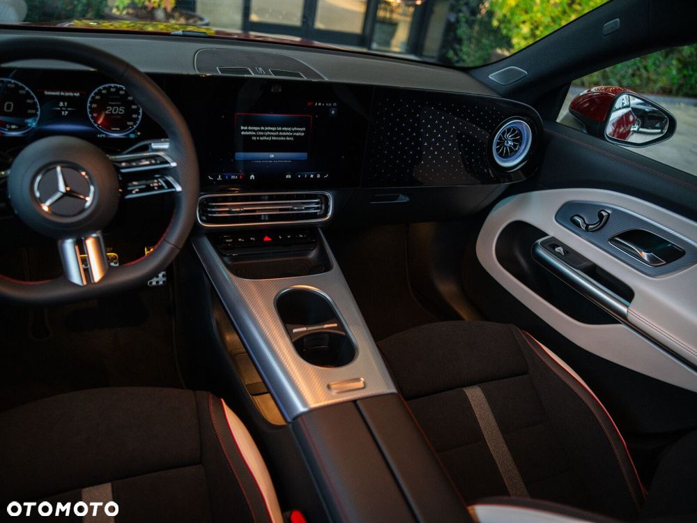 Mercedes-Benz CLA - 16