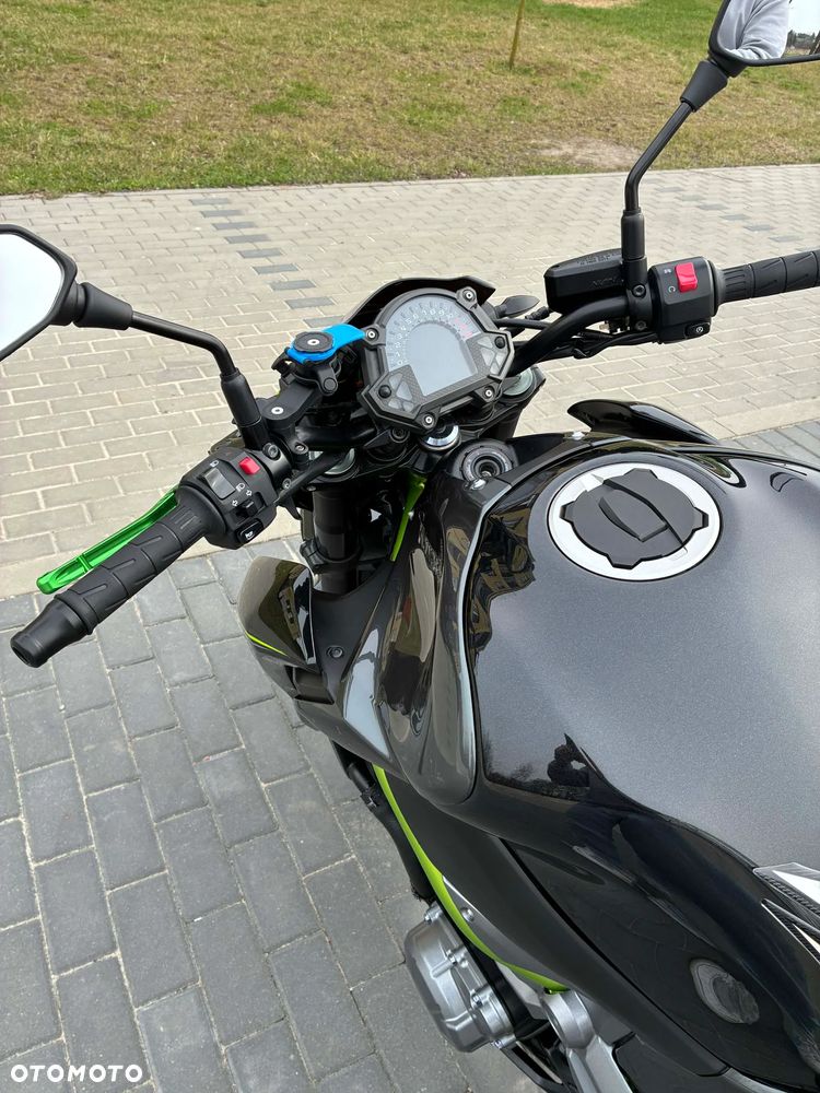 Kawasaki Z 900 - 7