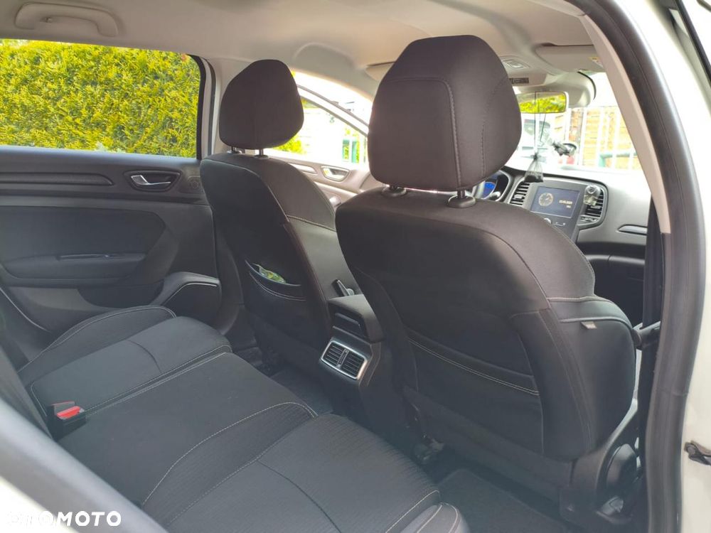 Renault Megane 1.5 dCi Energy Life EU6 - 9