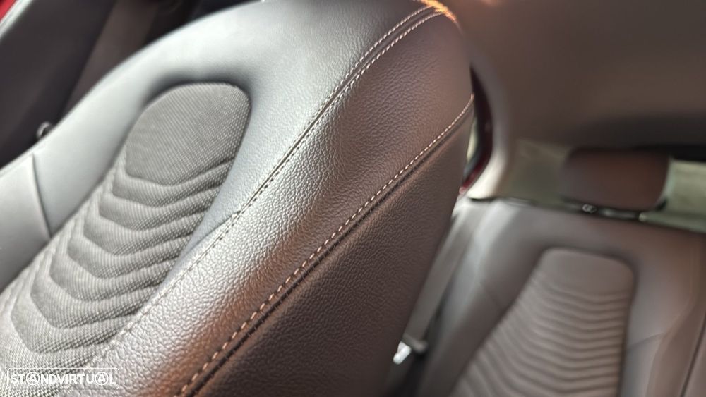 Mercedes-Benz A 250 e Progressive - 21