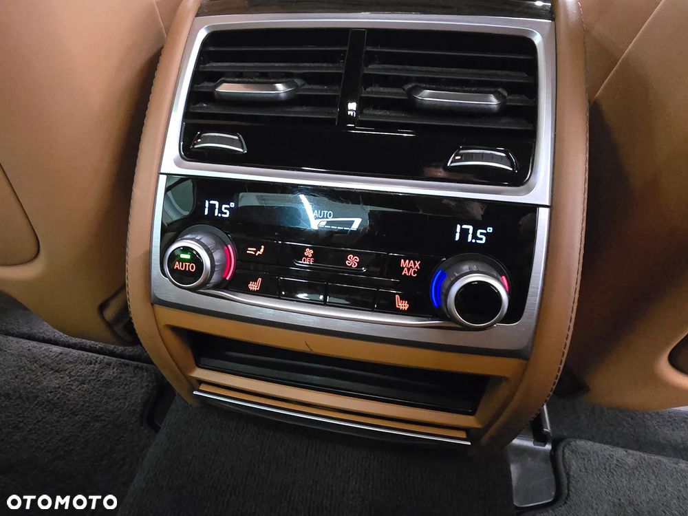 BMW Seria 7 730d xDrive - 16