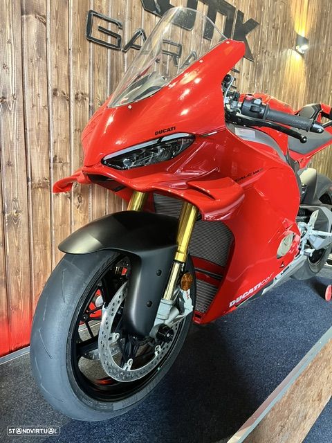 Ducati Panigale V4 S - 6