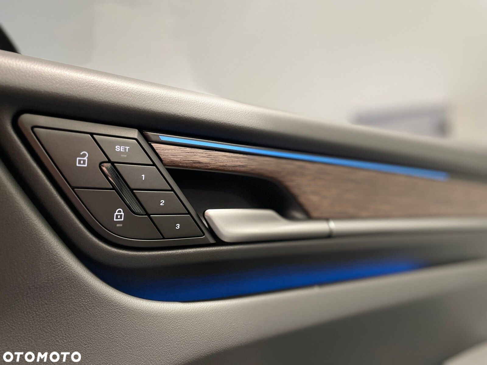 Porsche Macan - 36