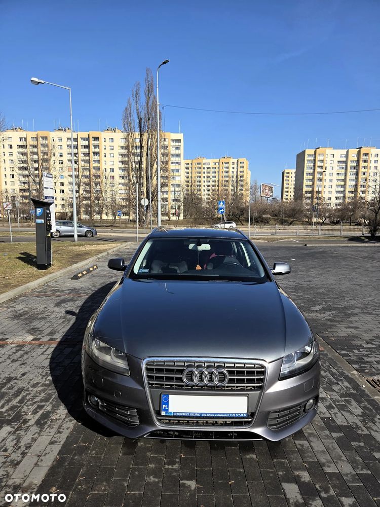 Audi A4 Avant - 4