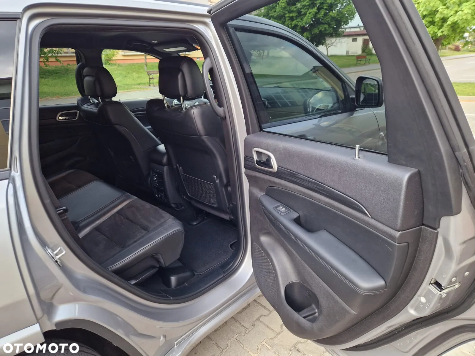 Jeep Grand Cherokee - 7