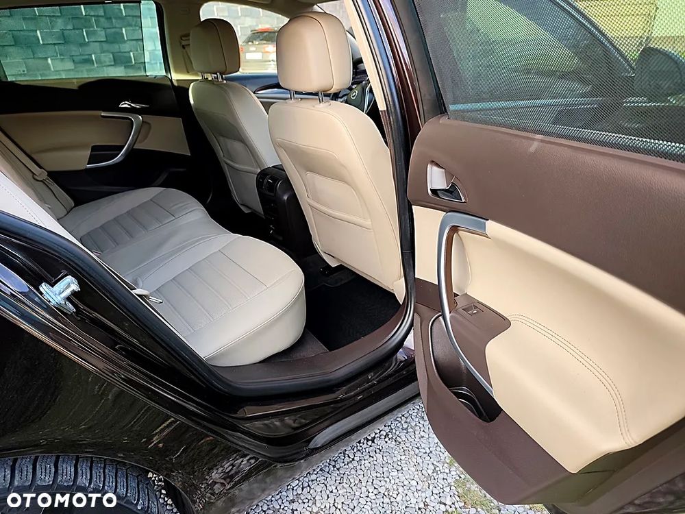 Opel Insignia 2.0 CDTI Sports Tourer 4x4 ecoFLEXStart/S Design Edition - 22