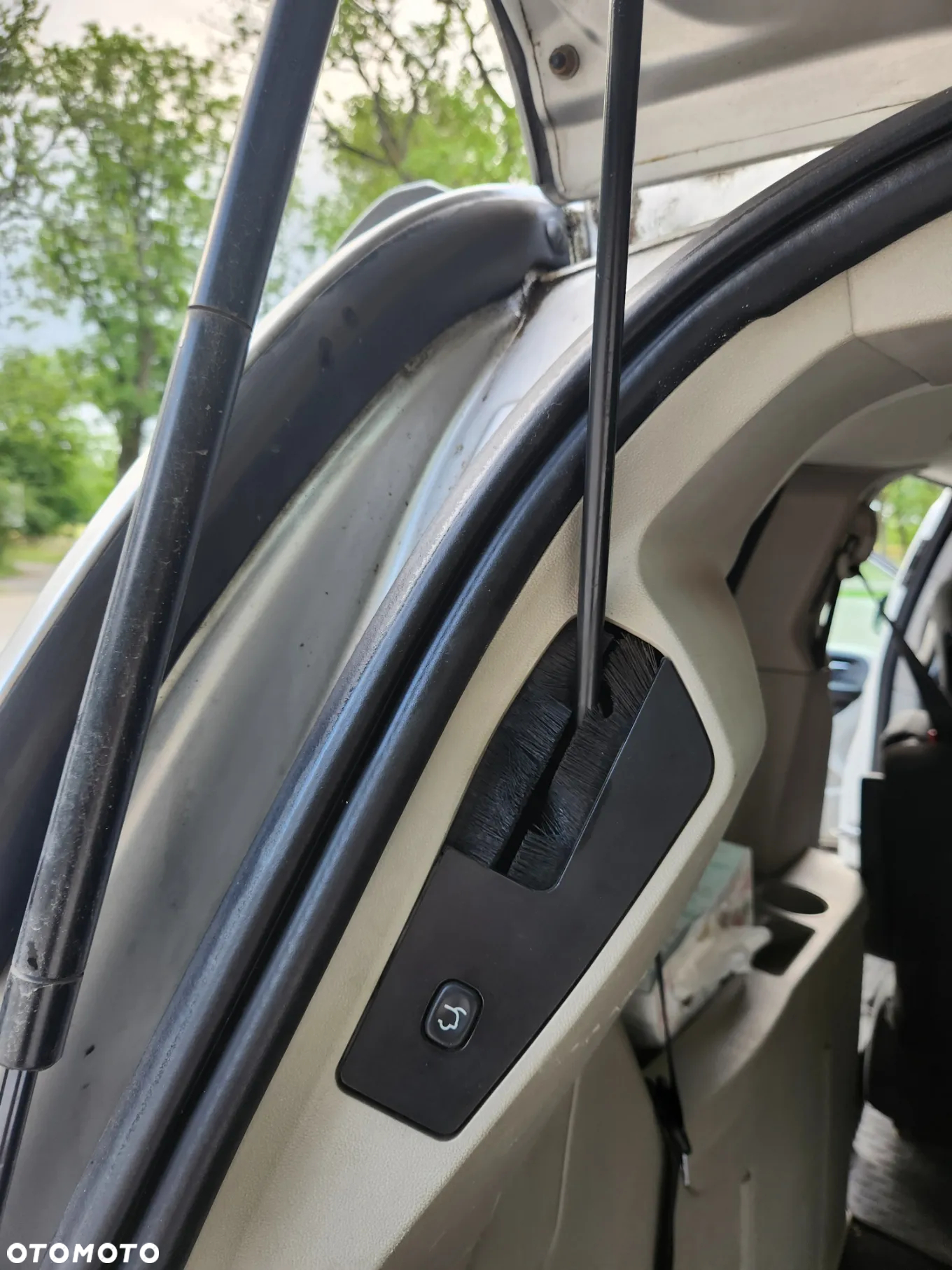 Dodge Grand Caravan - 3