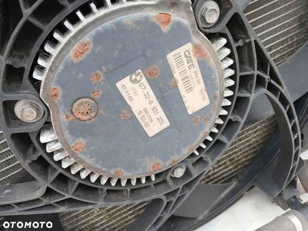 WENTYLATOR CHŁODNICY CHŁODNICA WODY BMW 5 E60 E61 2.5 3.0 AUTOMAT - 3