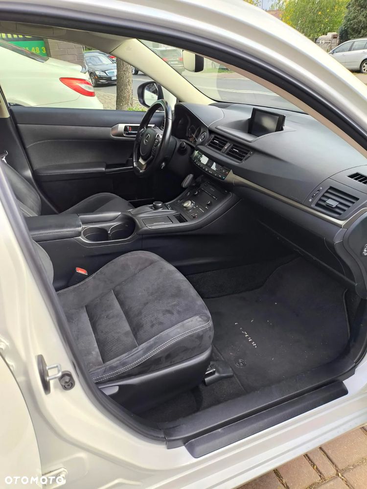 Lexus CT ver-200h-business-edition - 11
