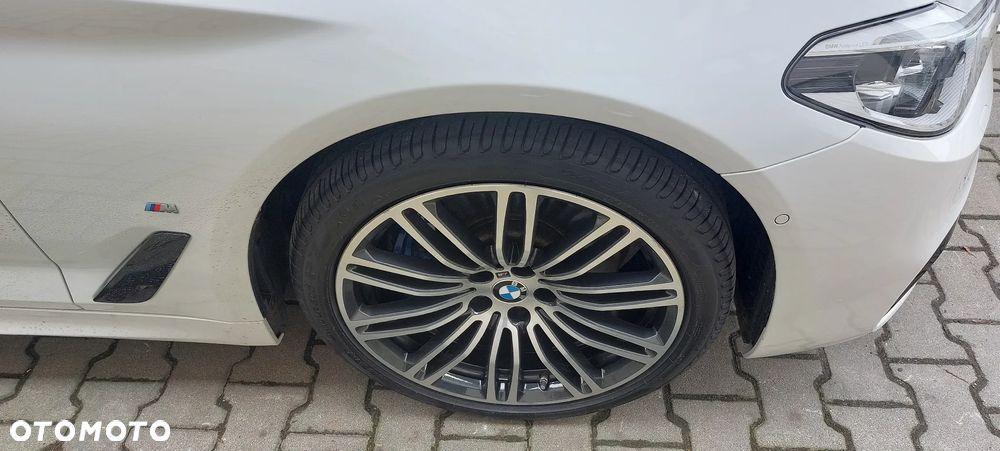 BMW Seria 5 530e iPerformance M Sport sport - 8