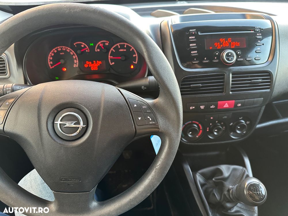 Opel Combo - 9