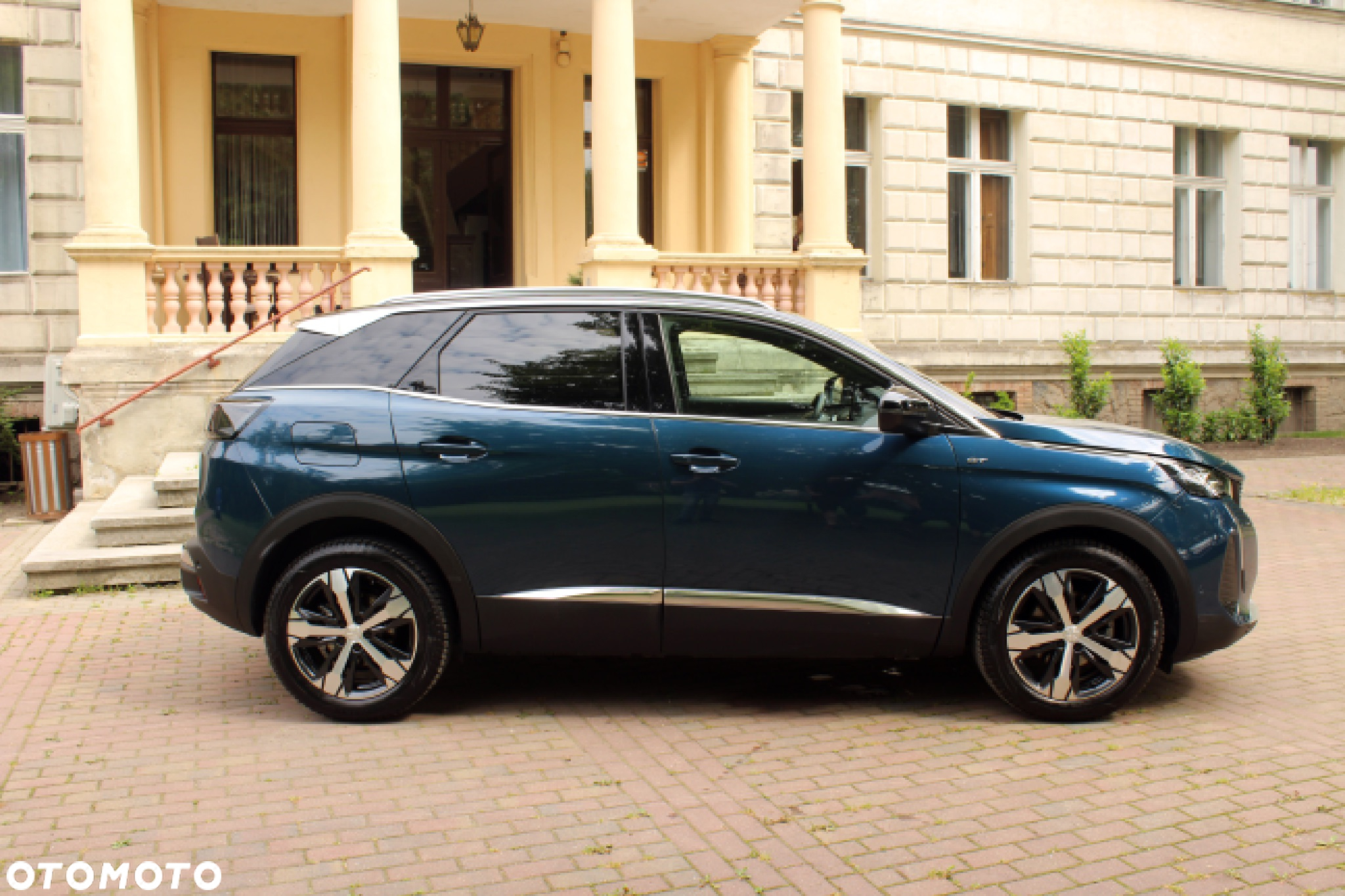 Peugeot 3008 1.2 PureTech GT Pack S&S EAT8 - 5