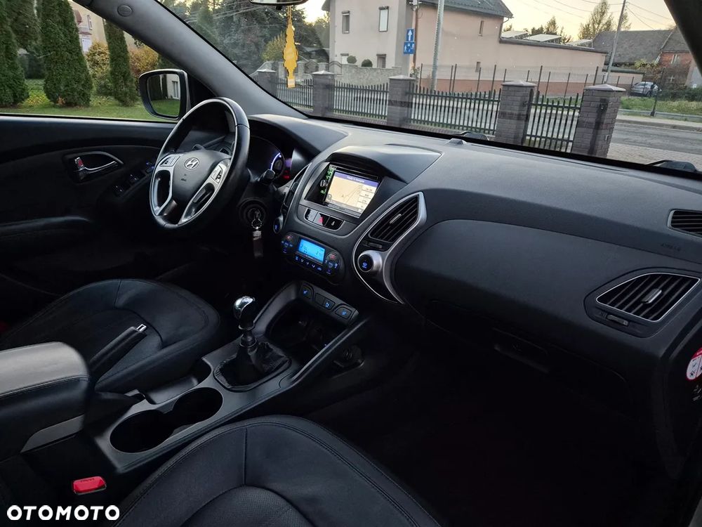 Hyundai ix35 1.7 CRDi 2WD blue Style - 29