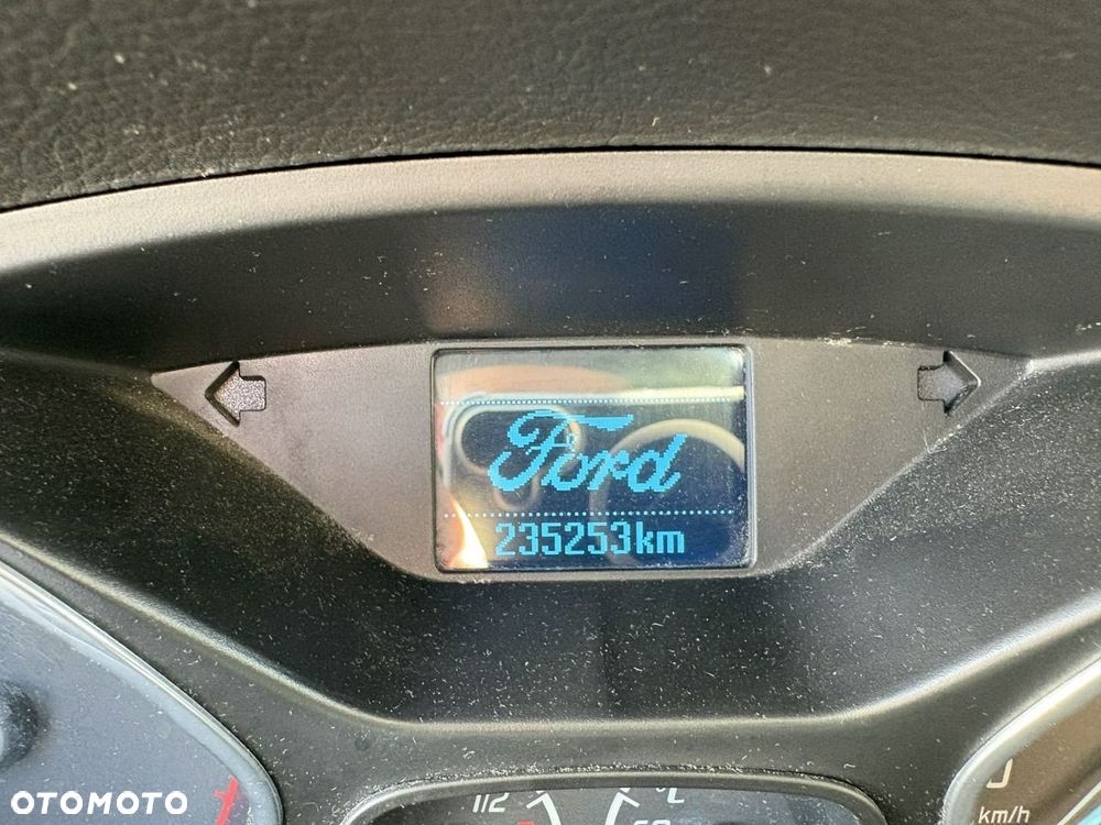 Ford Focus - 10