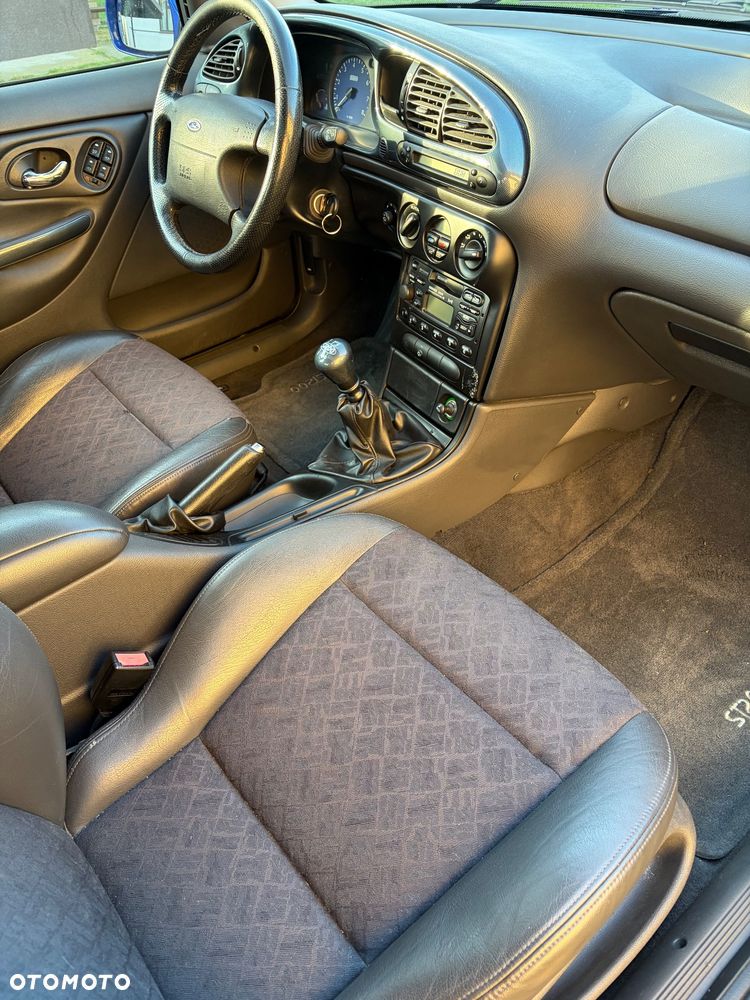 Ford Mondeo - 9