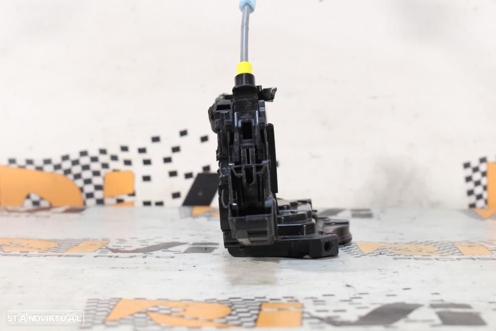 Fecho Da Porta Trás Esquerda Bmw 3 (G20)  51227445053 / 7445053 / 1828 - 5