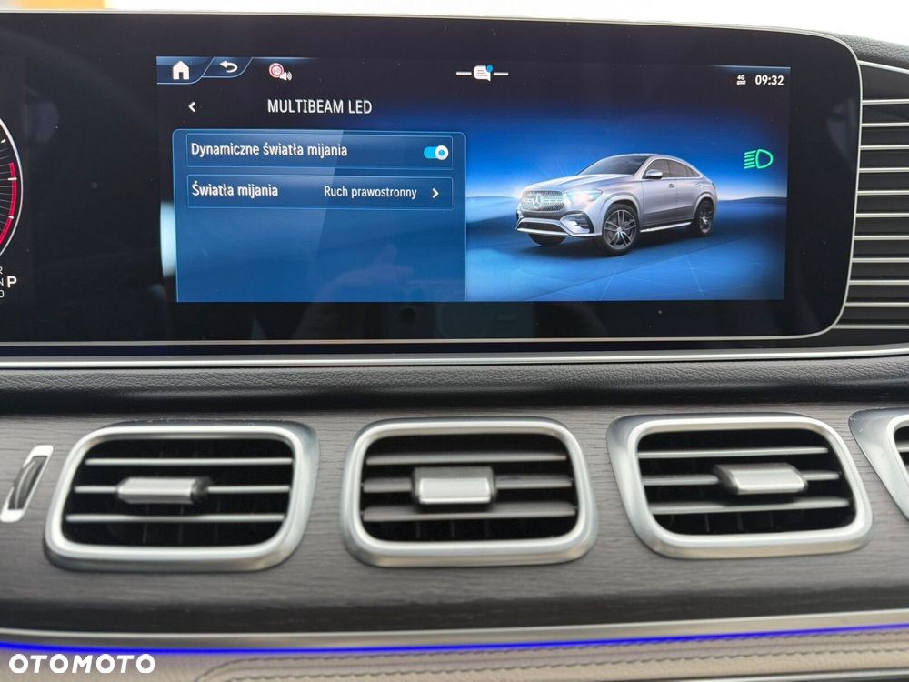 Mercedes-Benz GLE 300 d mHEV 4-Matic AMG Line - 28