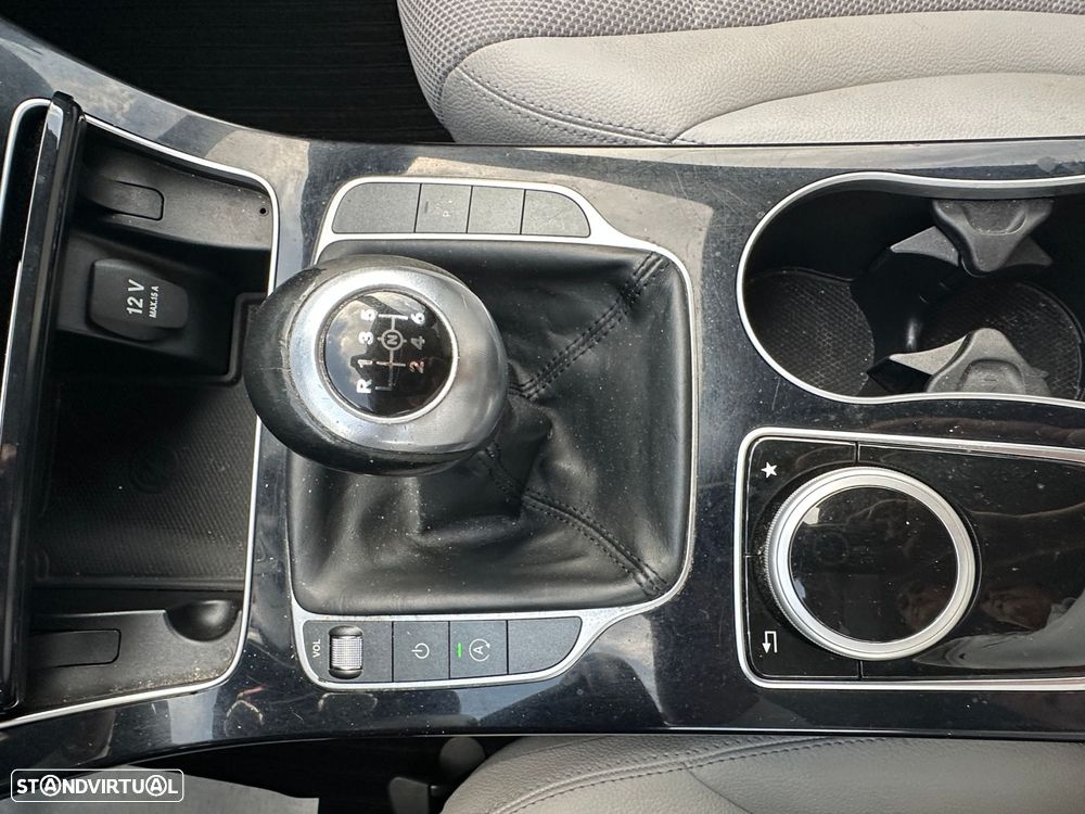 Mercedes-Benz C 180 d Exclusive - 24