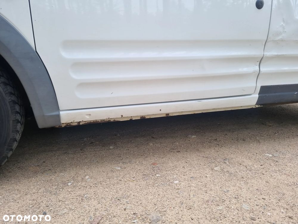 Ford Transit Connect - 18