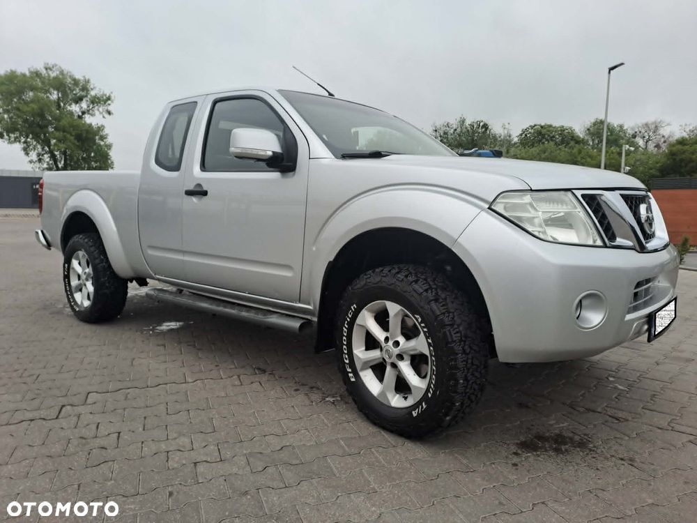 Nissan Navara - 1