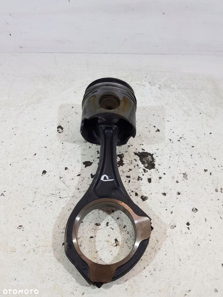 tłok z korbowodem 8340e mercedes w211 ml w164 3.0 cdi v6 642940 - 2